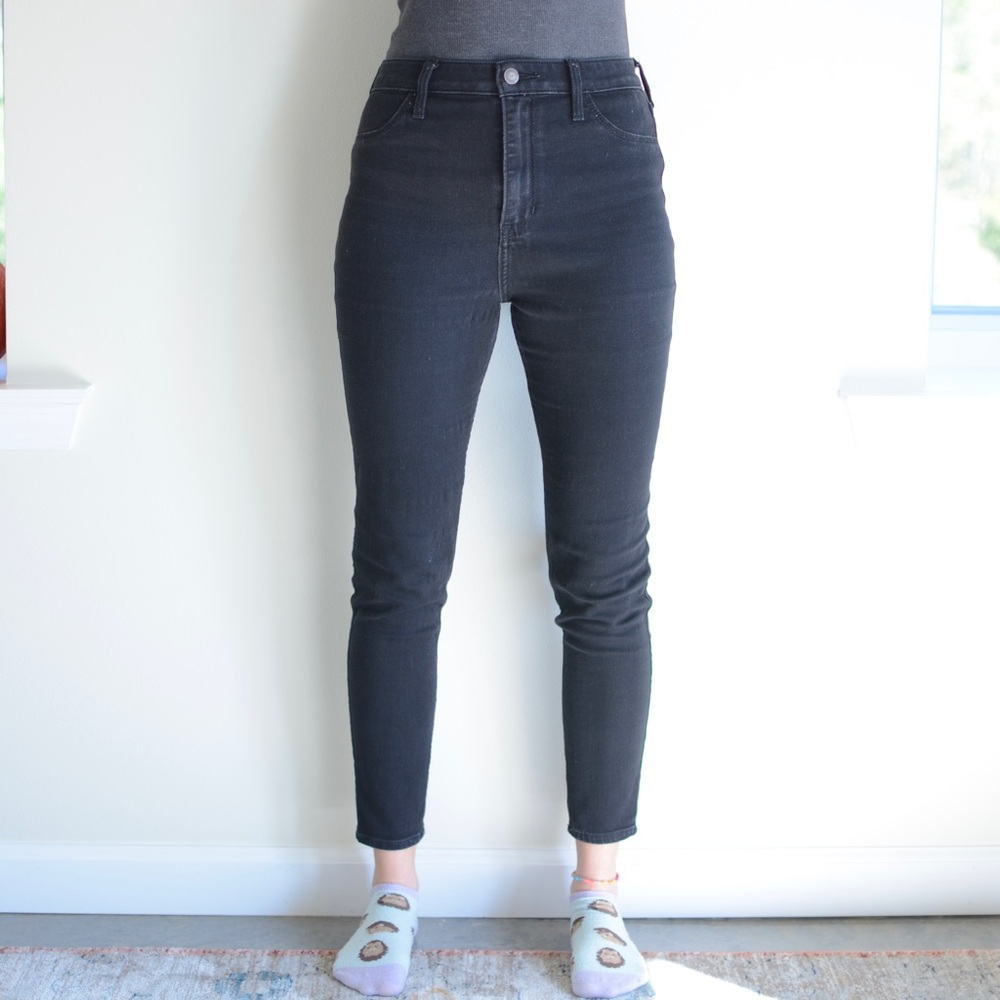 Hollister Black Ultra High Rise Skinny Jeans Legging Jeggings Stretch 3S 26